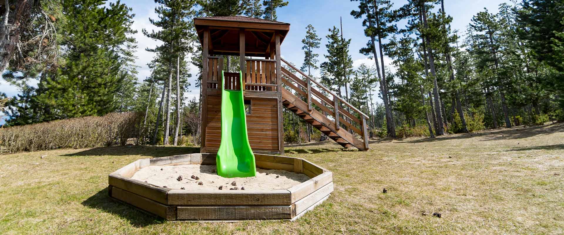 Spielplatzbau durch Offer Galabau in Verden