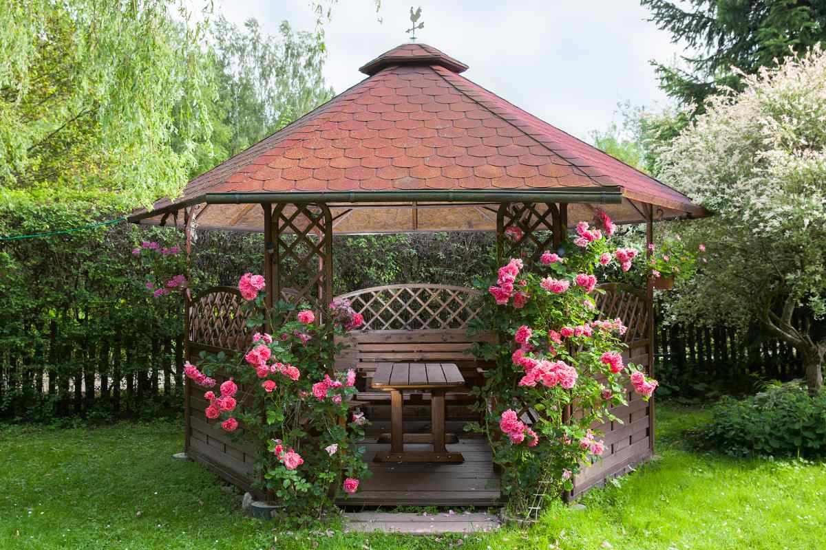 garten_paviilion_holz